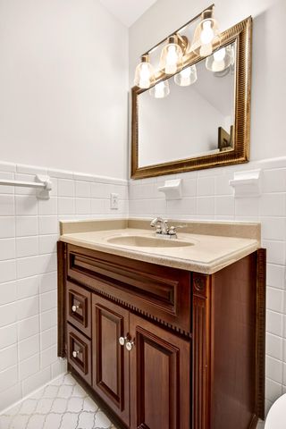 8364 Delhi Road, North Charleston, SC 29406