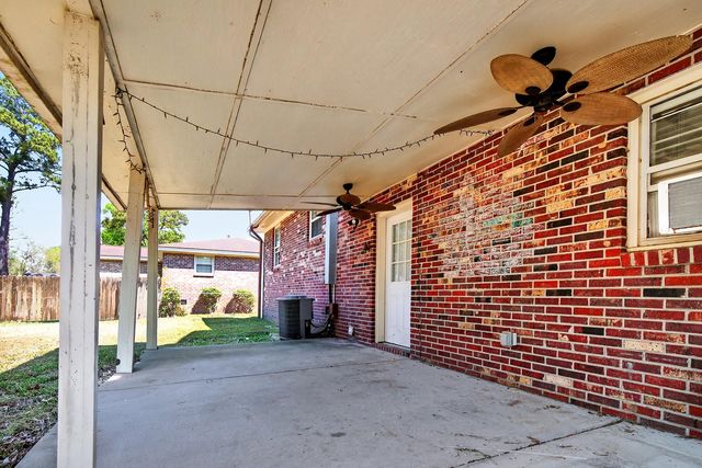 8364 Delhi Road, North Charleston, SC 29406