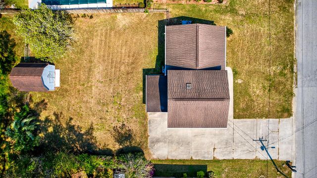 8364 Delhi Road, North Charleston, SC 29406