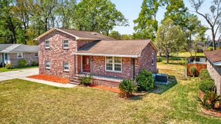 8364 Delhi Road, North Charleston, SC 29406