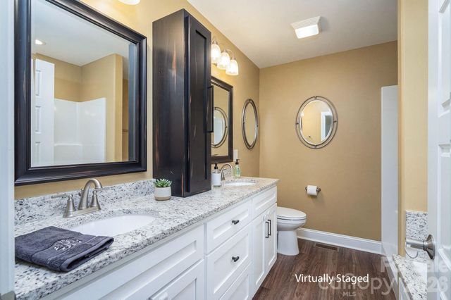 6901 Navajo Trail, Sherrills Ford, NC 28673