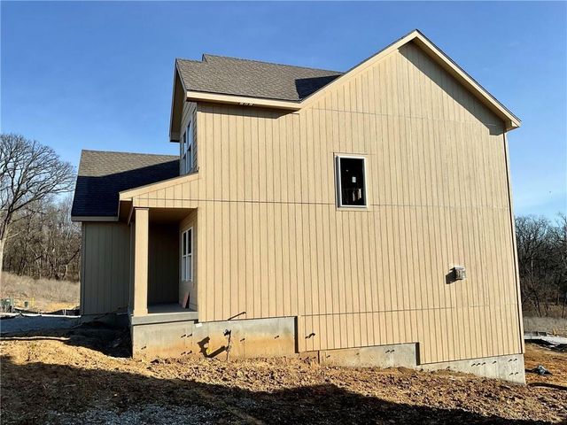 16192 Ryan Circle, Parkville, MO 64152