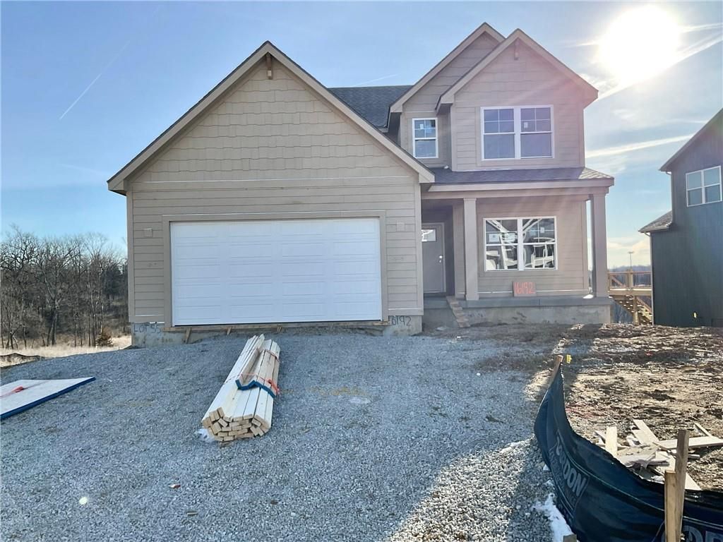 16192 Ryan Circle, Parkville, MO 64152