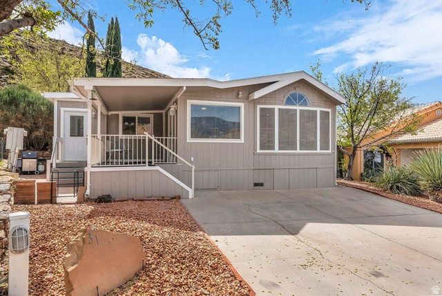 31 REDBLUFF DR, Hurricane, UT 84737