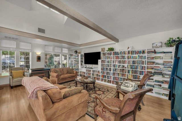 31 REDBLUFF DR, Hurricane, UT 84737
