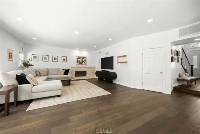 17650 Royce Drive West, Encino, CA 91316