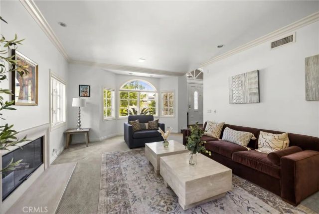 17650 Royce Drive West, Encino, CA 91316