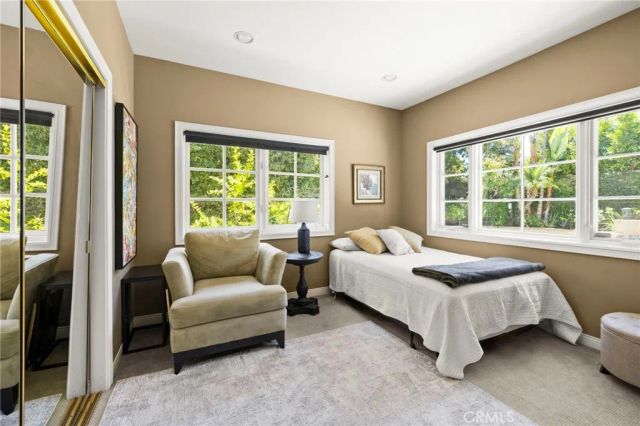 17650 Royce Drive West, Encino, CA 91316