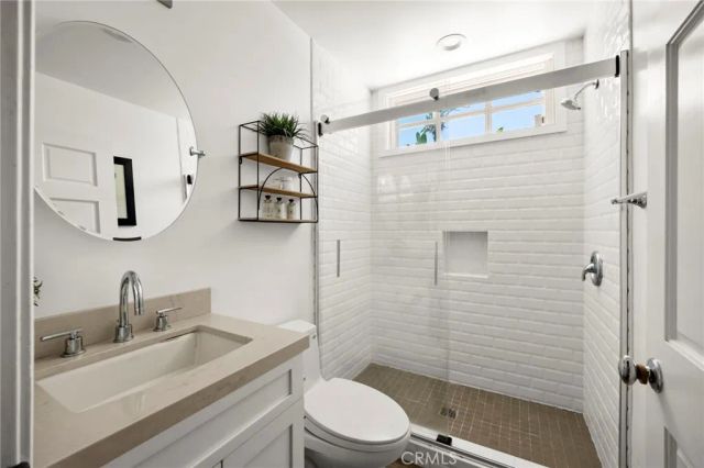 17650 Royce Drive West, Encino, CA 91316