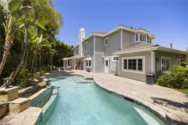17650 Royce Drive West, Encino, CA 91316