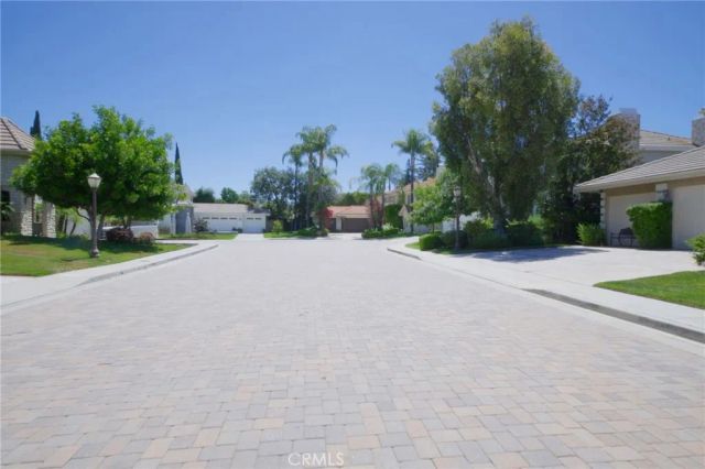 17650 Royce Drive West, Encino, CA 91316