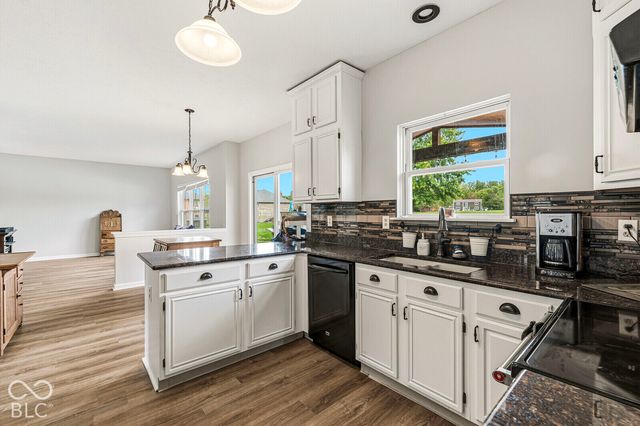 5518 Royal Troon Way, Avon, IN 46123