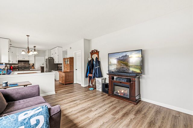 5518 Royal Troon Way, Avon, IN 46123