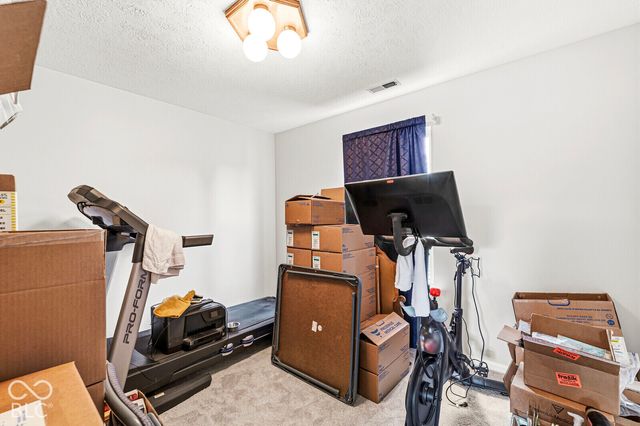 5518 Royal Troon Way, Avon, IN 46123