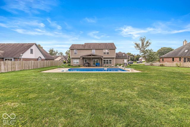 5518 Royal Troon Way, Avon, IN 46123