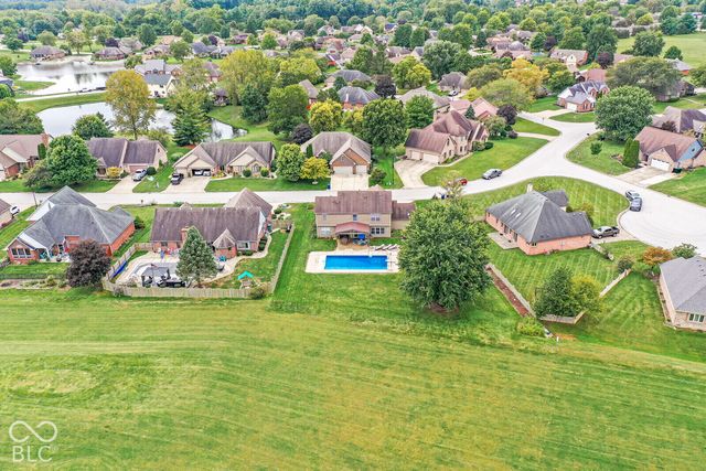 5518 Royal Troon Way, Avon, IN 46123