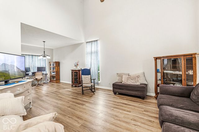 5518 Royal Troon Way, Avon, IN 46123