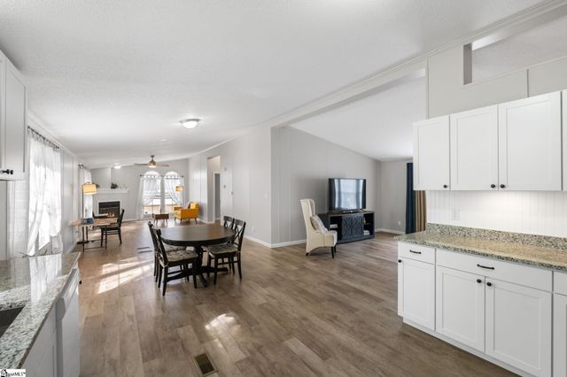 130 Kentmont Lane, Greer, SC 29651