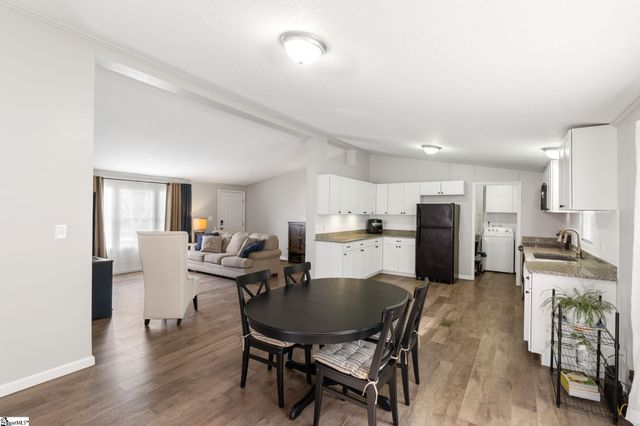 130 Kentmont Lane, Greer, SC 29651