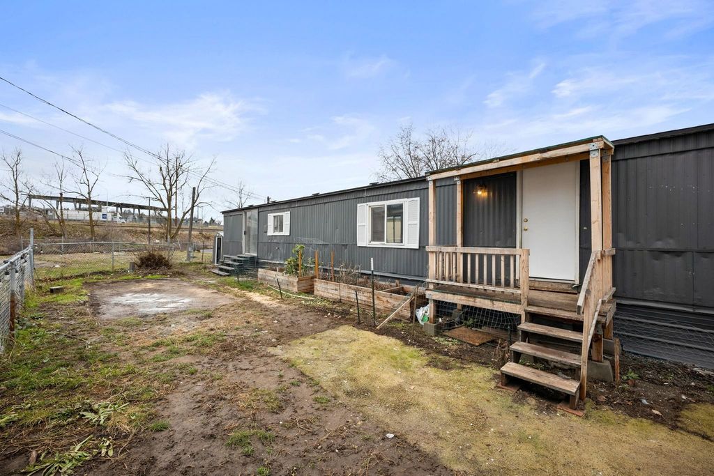 11920 E MANSFIELD Ave, Spokane Valley, WA 99206 photo 19