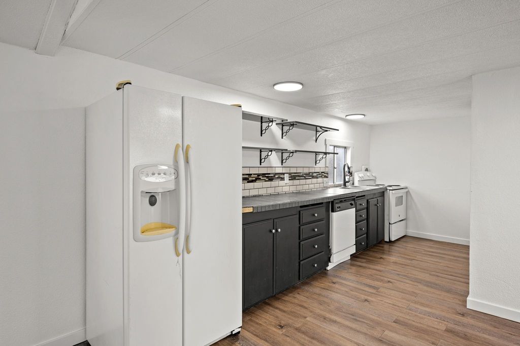 11920 E MANSFIELD Ave, Spokane Valley, WA 99206 photo 8