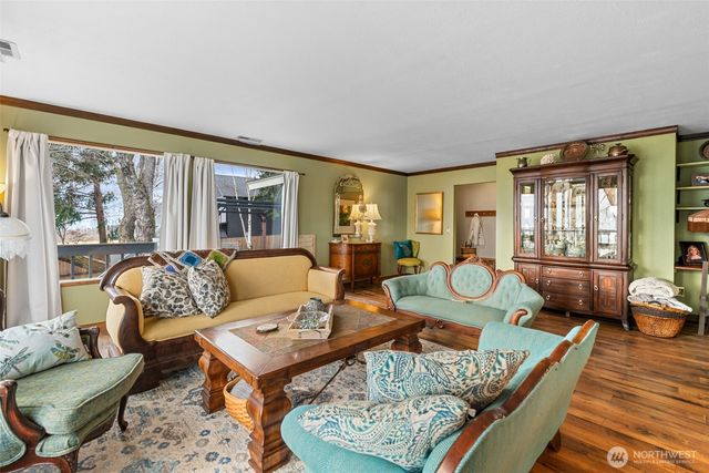 1220 S Webb Place, East Wenatchee, WA 98802