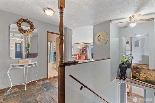 1220 S Webb Place, East Wenatchee, WA 98802