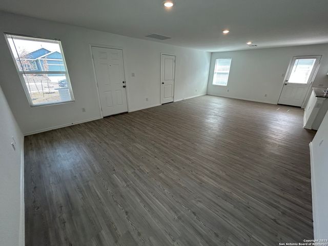 4206 Osmosis Drive, San Antonio, TX 78223