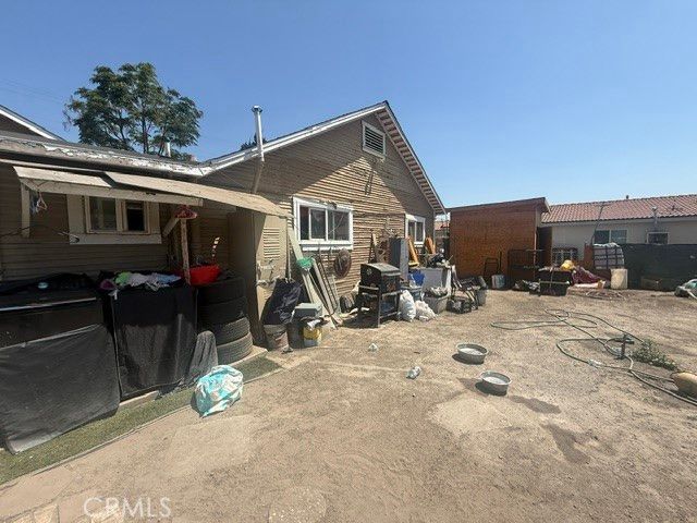 1087 W 9th, San Bernardino, CA 92411