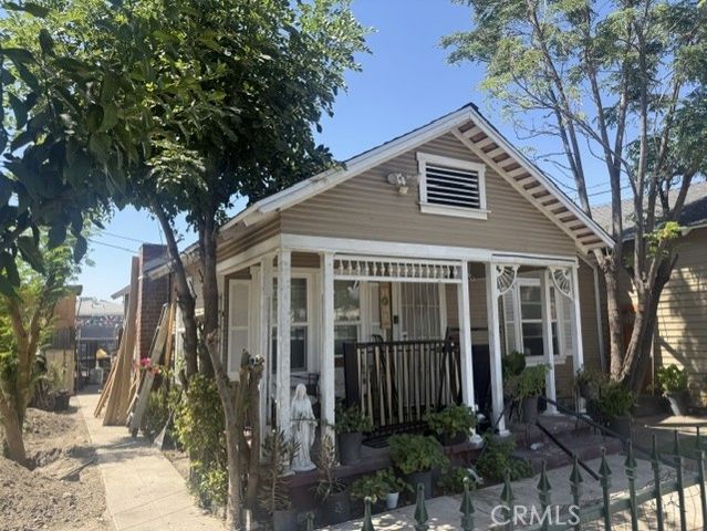 1087 W 9th, San Bernardino, CA 92411