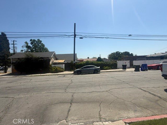 1087 W 9th, San Bernardino, CA 92411