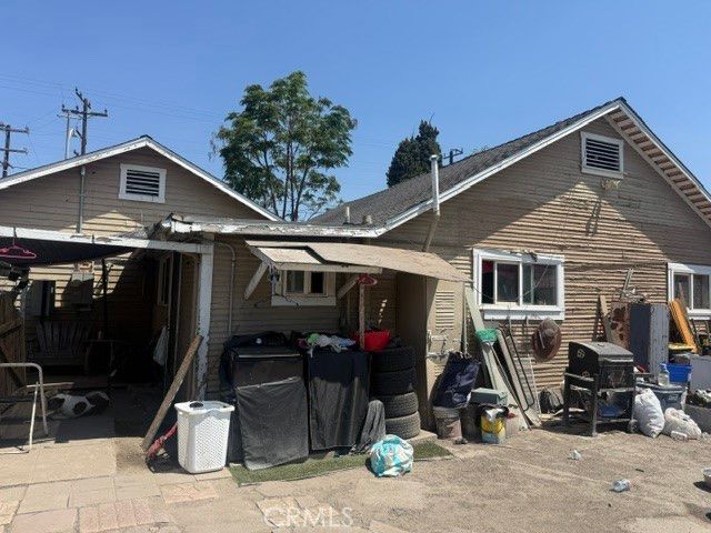 1087 W 9th, San Bernardino, CA 92411