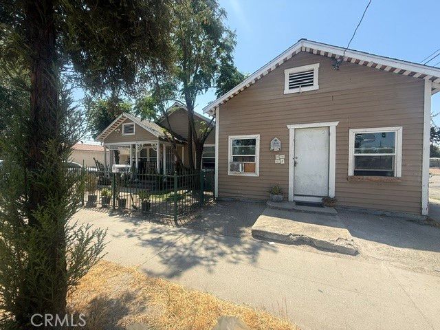 1087 W 9th, San Bernardino, CA 92411