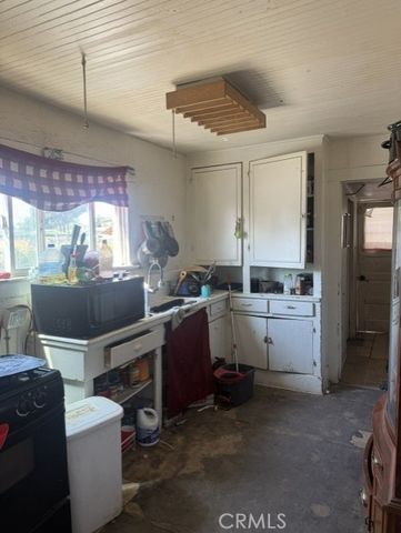 1087 W 9th, San Bernardino, CA 92411
