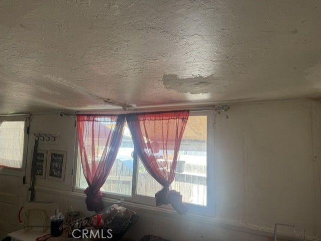 1087 W 9th, San Bernardino, CA 92411