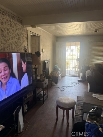1087 W 9th, San Bernardino, CA 92411