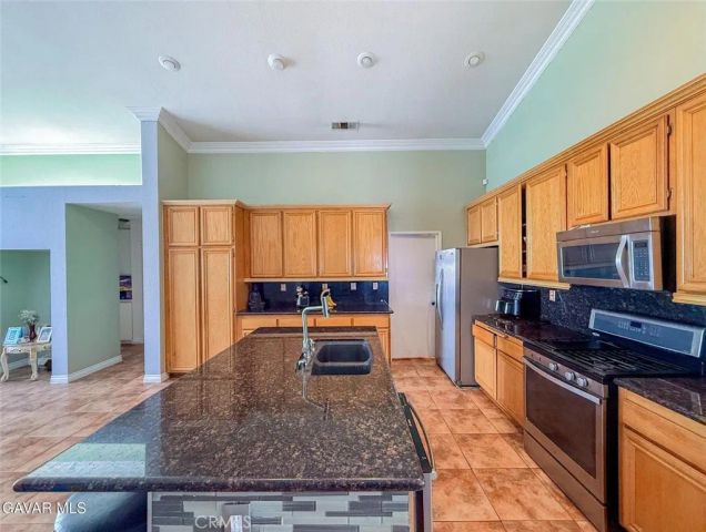 36722 Pine Valley Ct, Palmdale, CA 93552