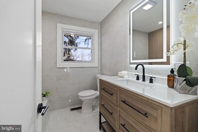 1103 HARAL PL, Cherry Hill, NJ 08034