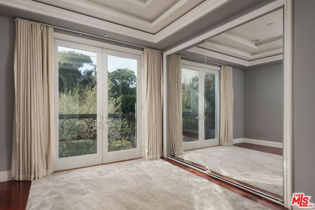 3932 Blue Canyon Drive, Studio City (los Angeles), CA 91604