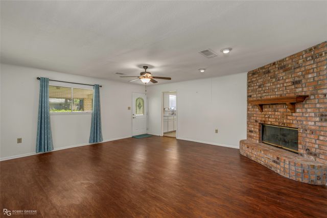 807 Francais Drive, Shreveport, LA 71118