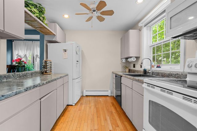 1465 Hooksett Rd Unit 207, Hooksett, NH 03106