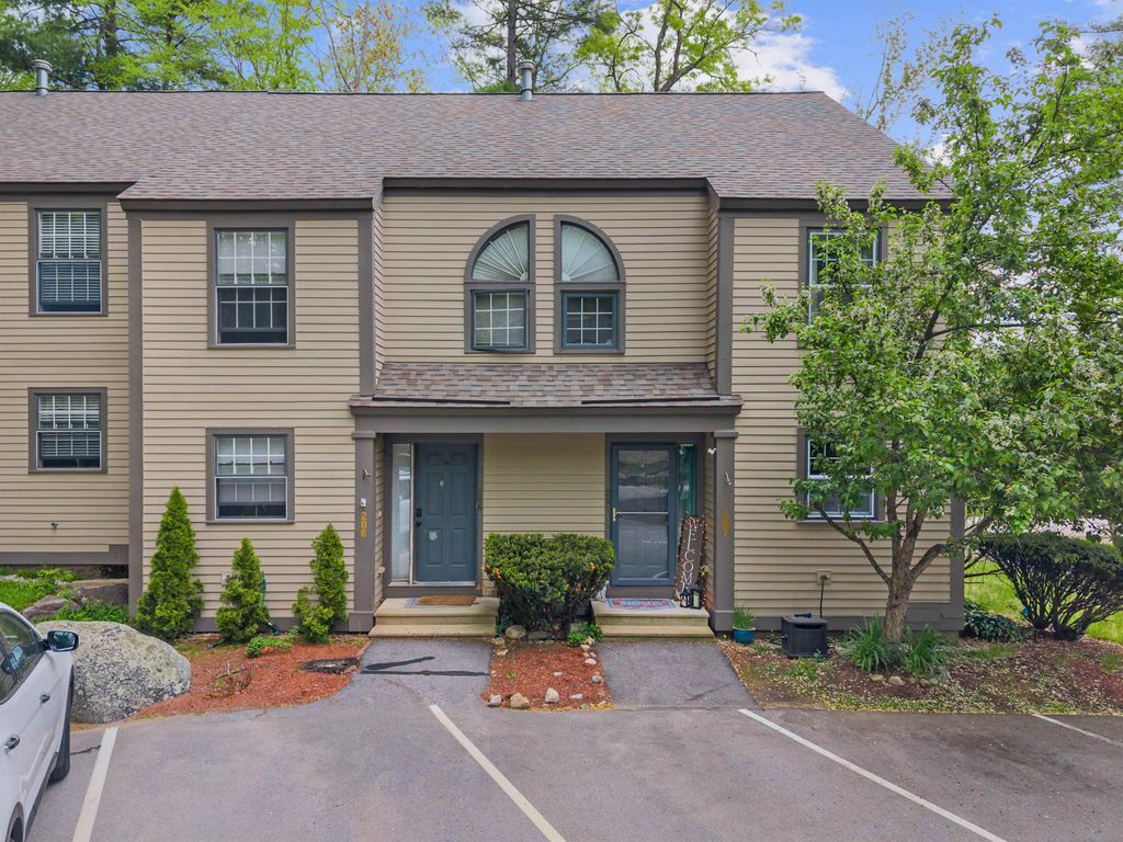 1465 Hooksett Rd Unit 207, Hooksett, NH 03106