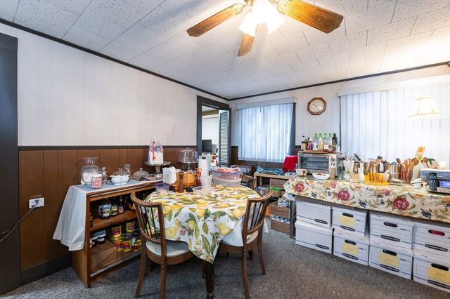 525 Chelmsford St, Lowell, MA 01851