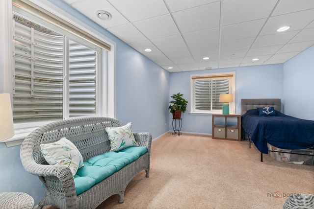 5572 Chancery Road, Gurnee, IL 60031