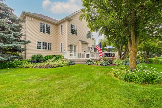 5572 Chancery Road, Gurnee, IL 60031