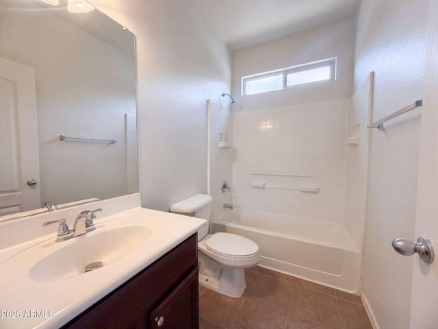 936 E CRIMM Road, San Tan Valley, AZ 85143