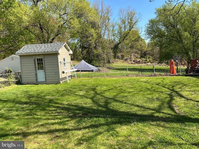 6603 RED TOP RD, Hyattsville, MD 20783