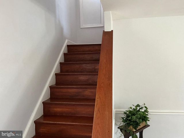 6603 RED TOP RD, Hyattsville, MD 20783