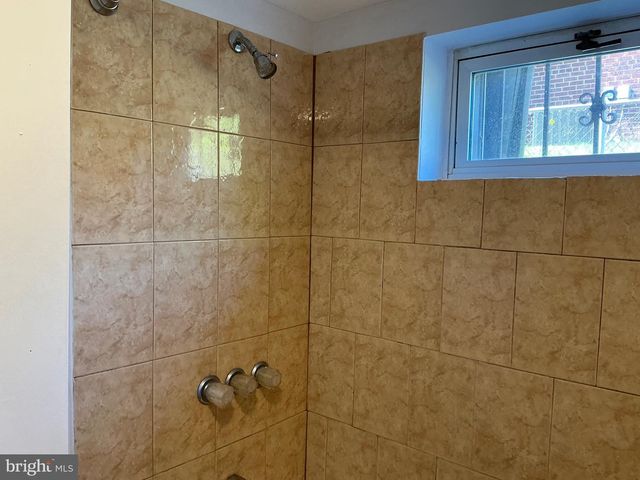 6603 RED TOP RD, Hyattsville, MD 20783