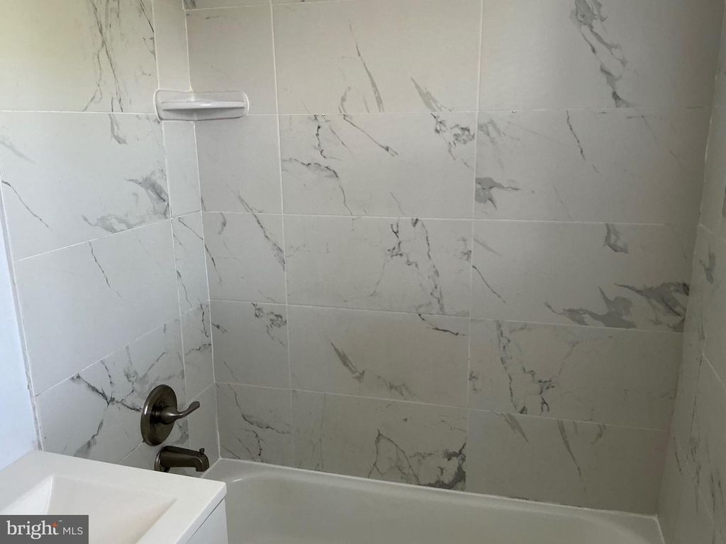 Image 43 of property listing at 6603 RED TOP RD, Hyattsville, MD 20783